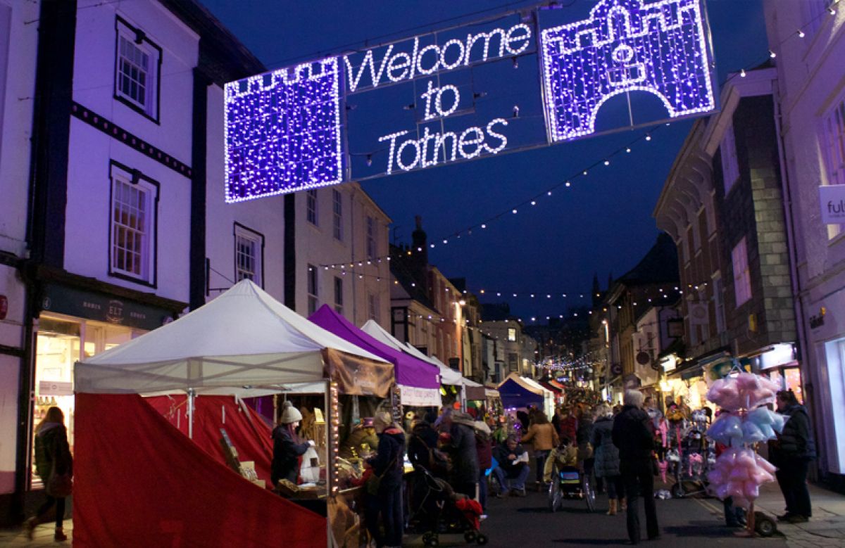 Totnes Christmas Market & Late Night Shopping at Totnes on 17th