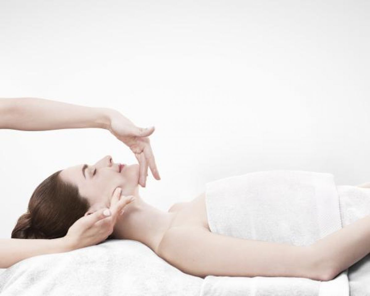 Yoga Lift Facial at the Voyage Spa in Thurlestone Hotel