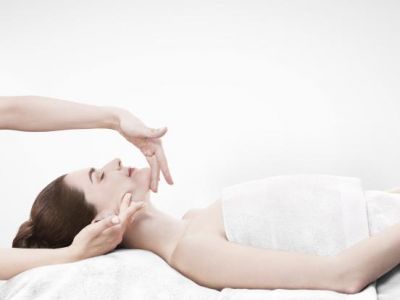 Yoga Lift Facial at the Voyage Spa in Thurlestone Hotel
